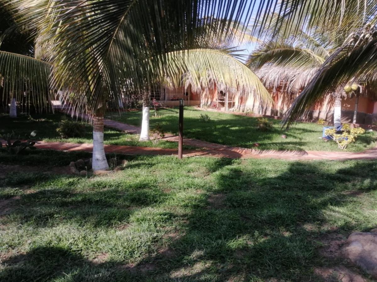 Punta Pacifico Bungalows Mancora Bagian luar foto